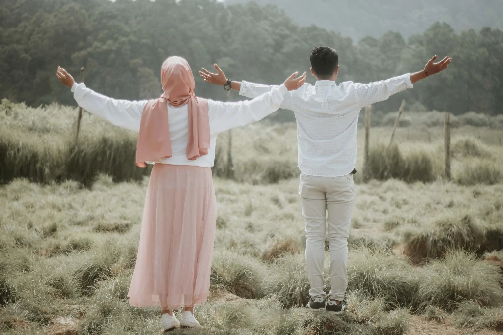 Manfaat Travelling Bersama Pasangan