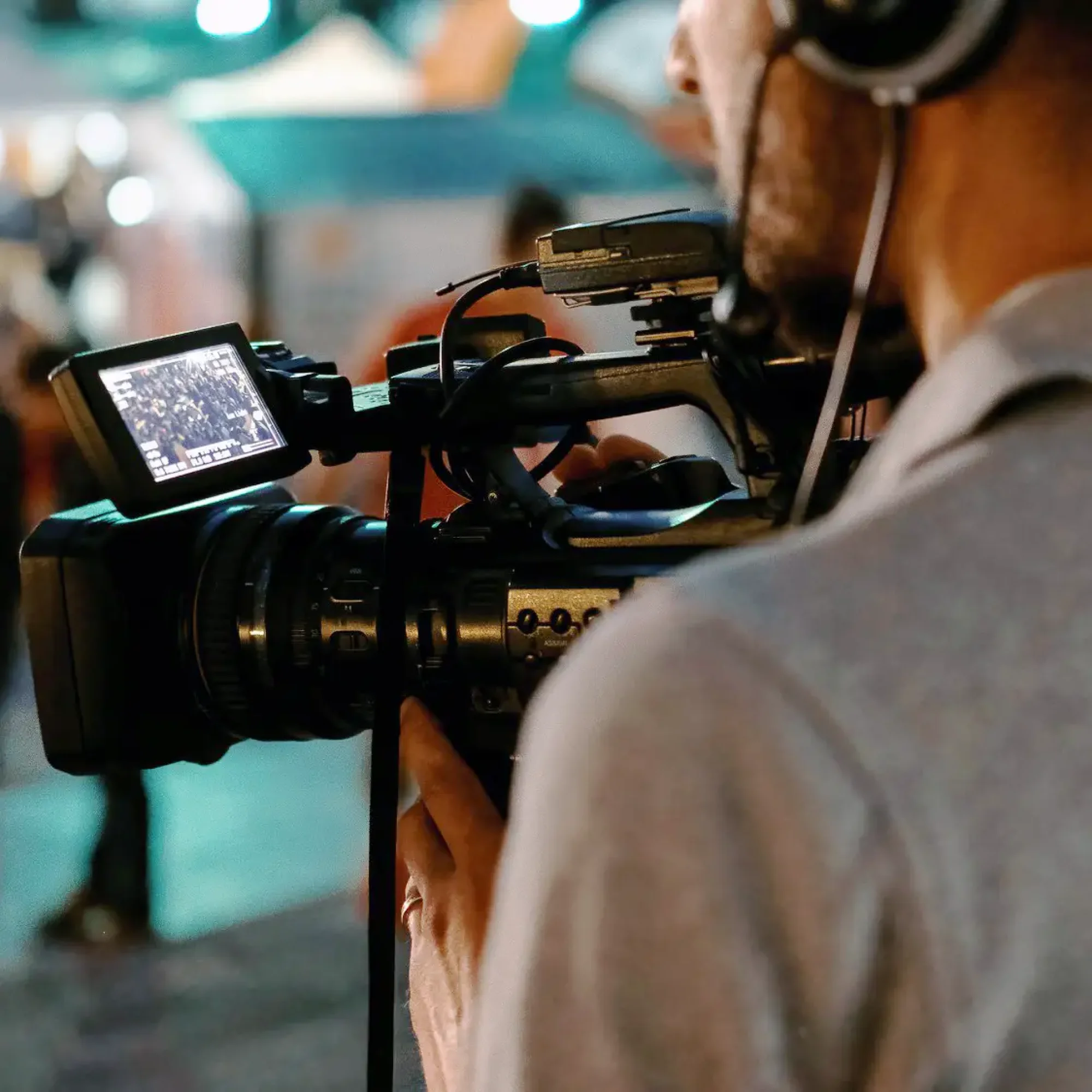 Profesional Cameramen